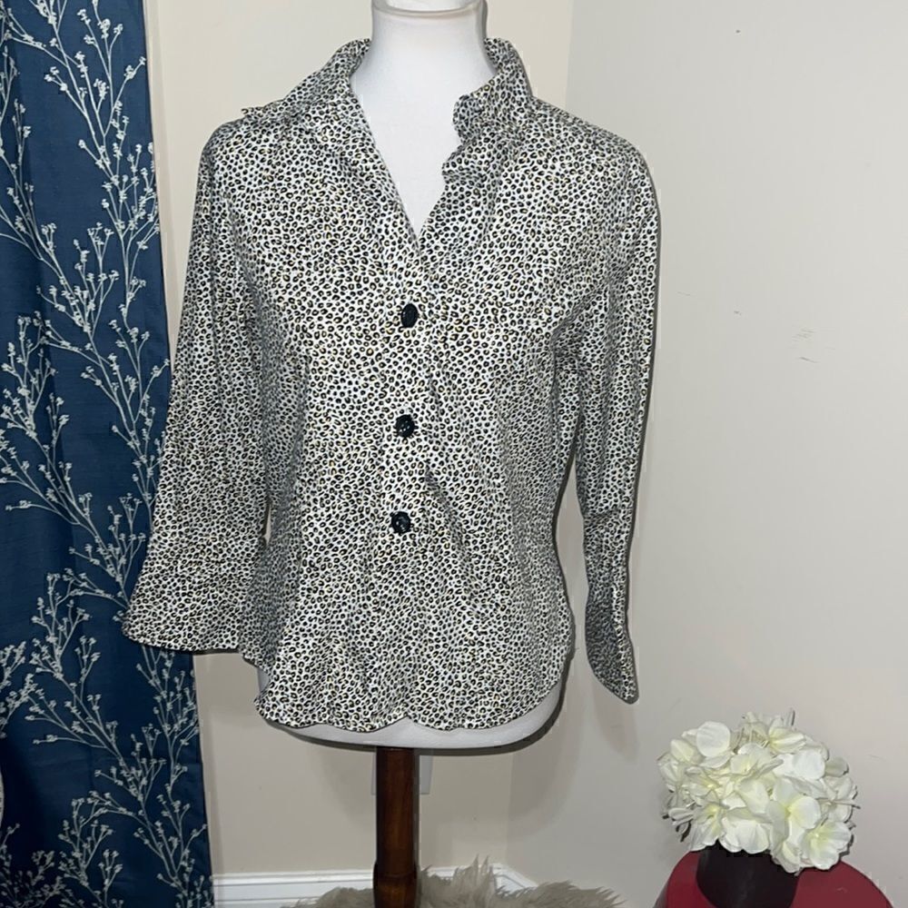 Foxcroft Wrinkle-Free Leopard Cheetah Animal Print Button Front Flare Sleeve Top